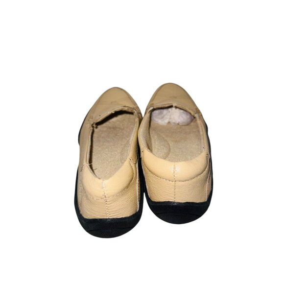 NWOT Dr. Scholls Leather Loafers 7M Beige Slip-On Comfort Cushioned Ortho Shoes - Picture 11 of 12